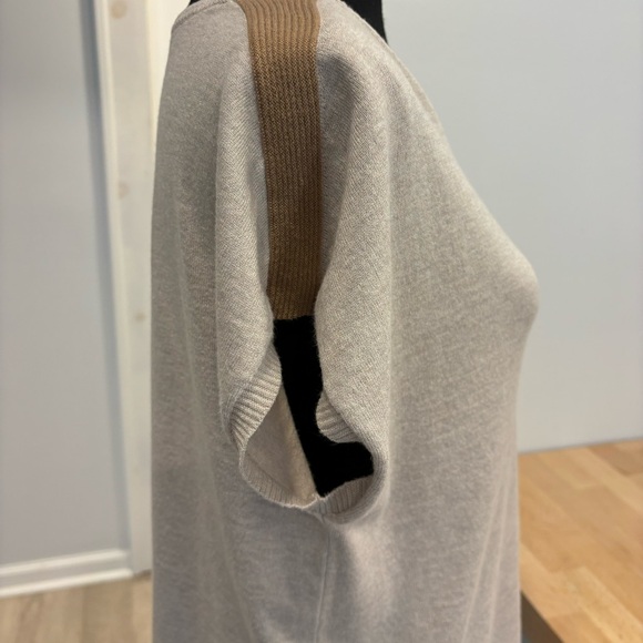 Ovla By Olive & Vine Cream Short Sleeve Sweater Small - Picture 2 of 5